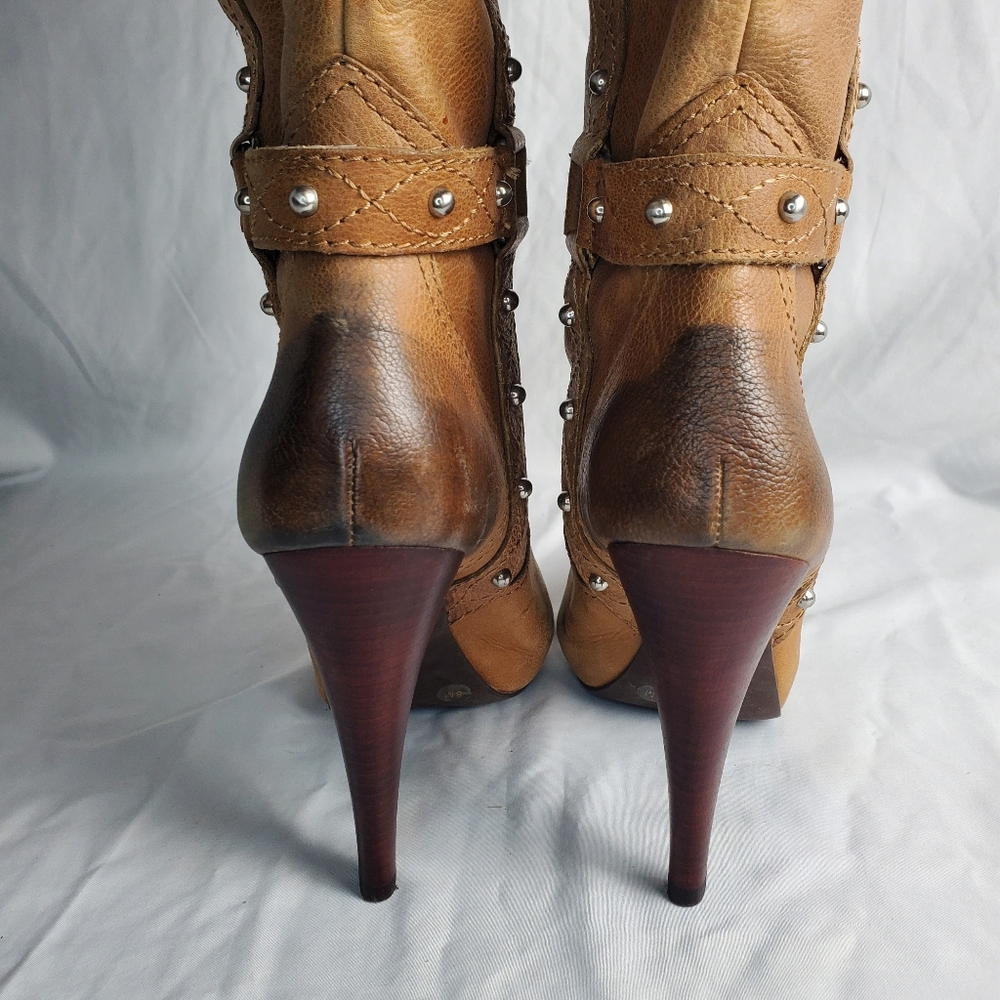 Gianni Bini Womens High Heeled Tassle Boots 8M - Picture 5 of 11